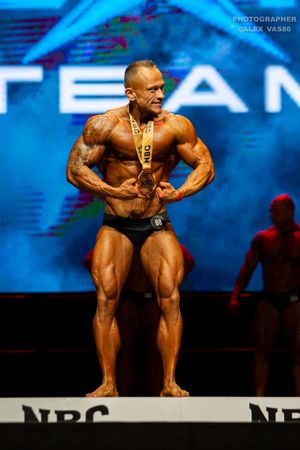 СLASSIC PHYSIQUE 173